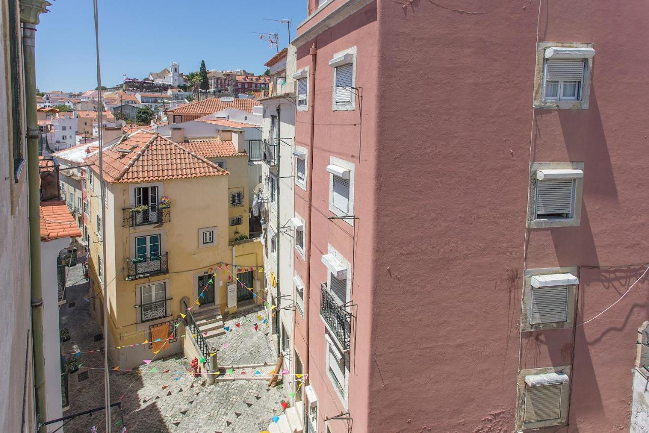 Spacious Alfama Duplex, By Timecooler Lisbon Exterior photo